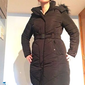 NWOT Tommy Hilfiger hooded puffer coat